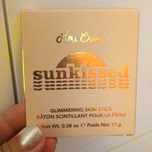 Sun-kissed glimmering stick